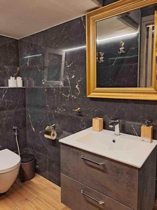 Royal Blue Grand Suite No 4 Piraeus Port מראה חיצוני תמונה